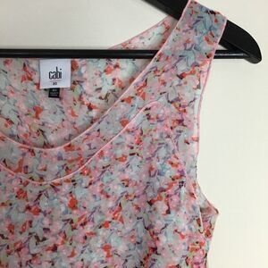 Cabi Sz XS Bella Floral tank Top flowing layered